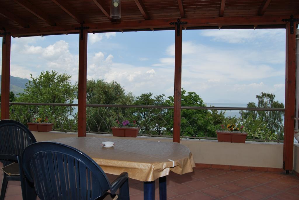 Apartment Plaisir Pogradec Habitación foto