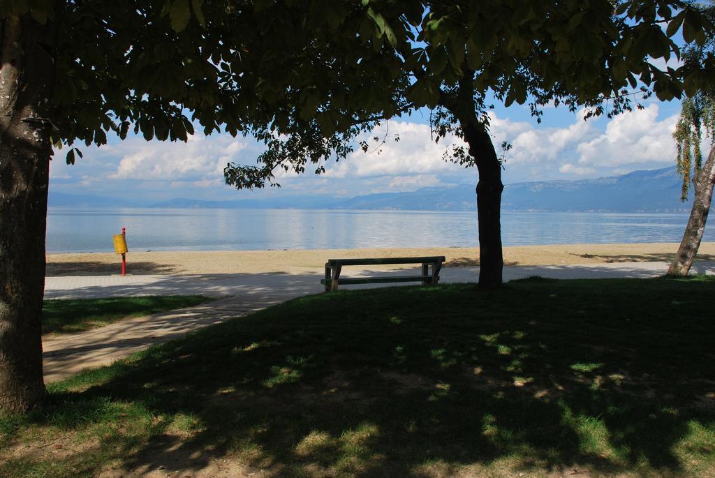 Apartment Plaisir Pogradec Exterior foto