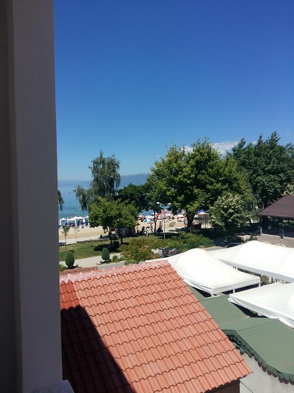 Apartment Plaisir Pogradec Exterior foto